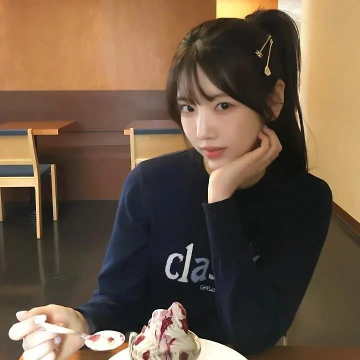 女伯爵